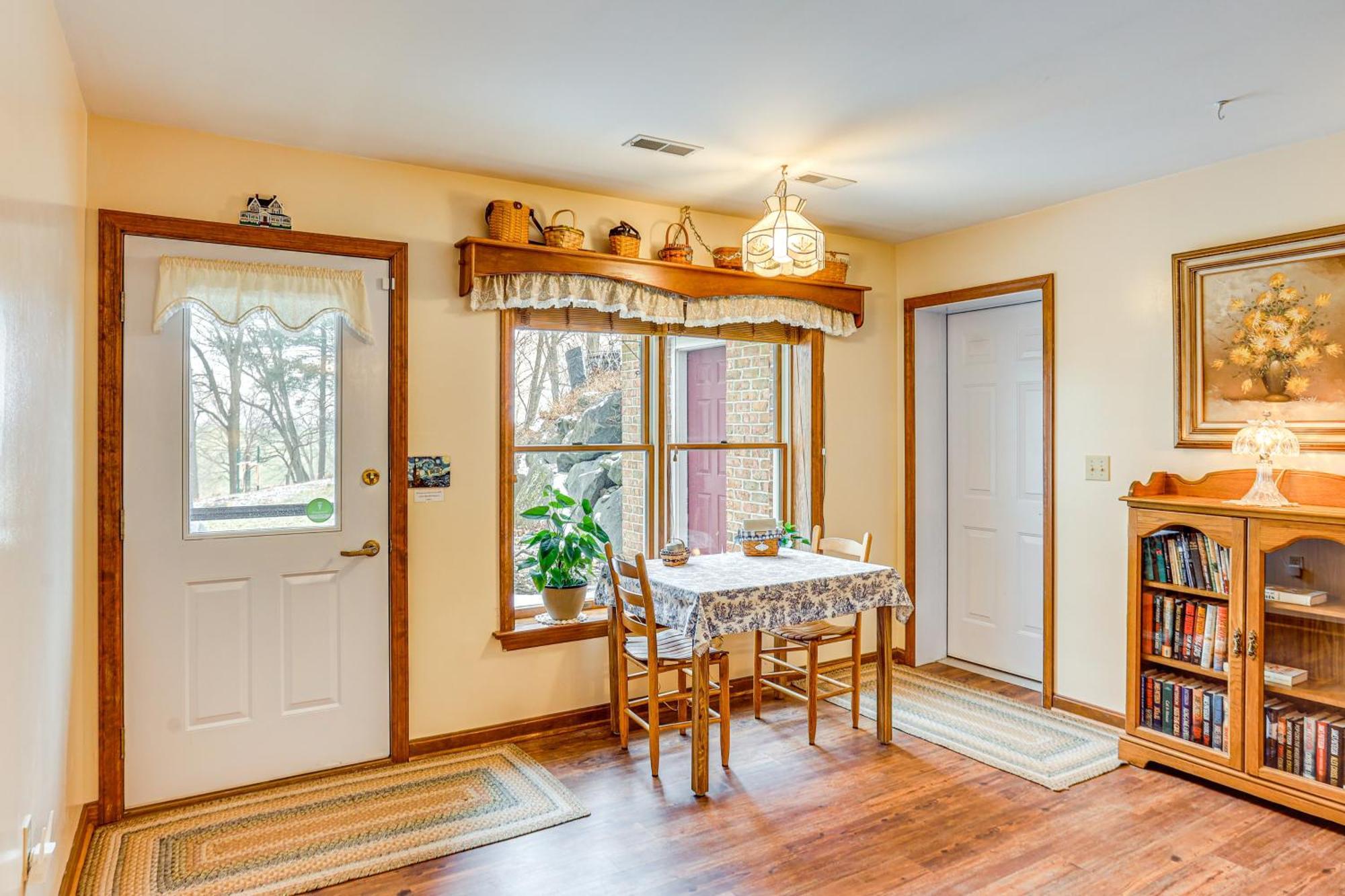 Charming Apartment With Yard And Beautiful Gardens! Manheim Exterior foto
